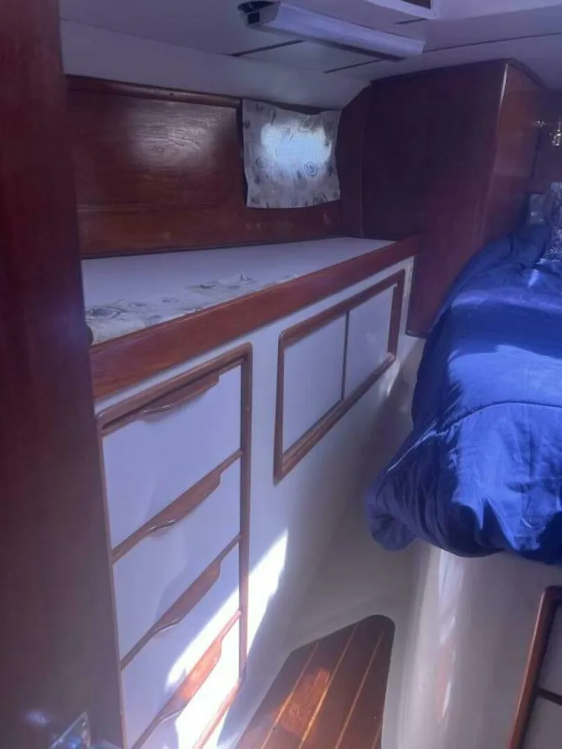 Slide: The Image of Master Cabin Storage - 5538185