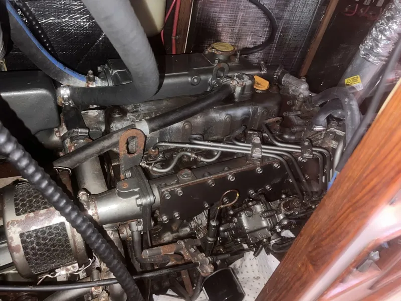 Slide: The Image of Yanmar 4JH3 - 5538212