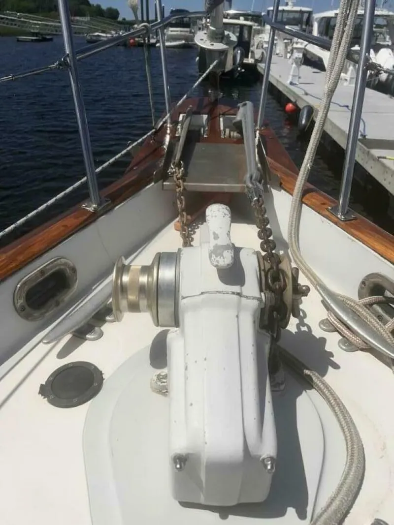 Slide: The Image of Anchor Windlass - 5538149