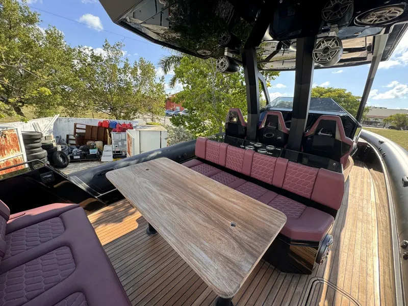 Slide: The Image of Skipper 42 2023 - 5538201