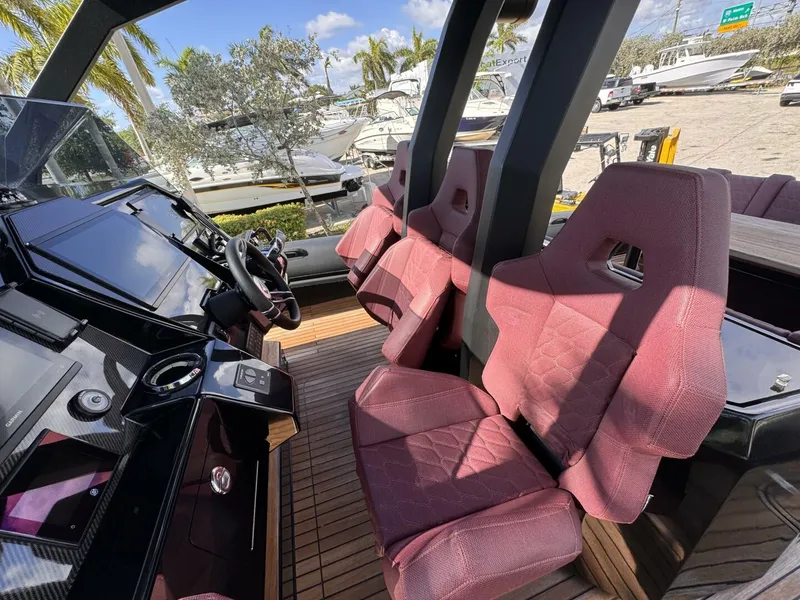 Slide: The Image of Skipper 42 2023 - 5538164