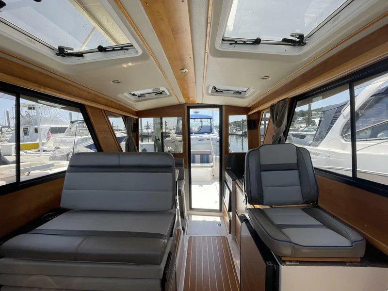 Slide: The Image of Cutwater C-28 2019 - 5538341