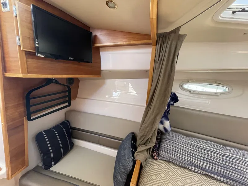 Slide: The Image of Cutwater C-28 2019 - 5538342