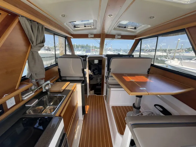 Slide: The Image of Cutwater C-28 2019 - 5538332