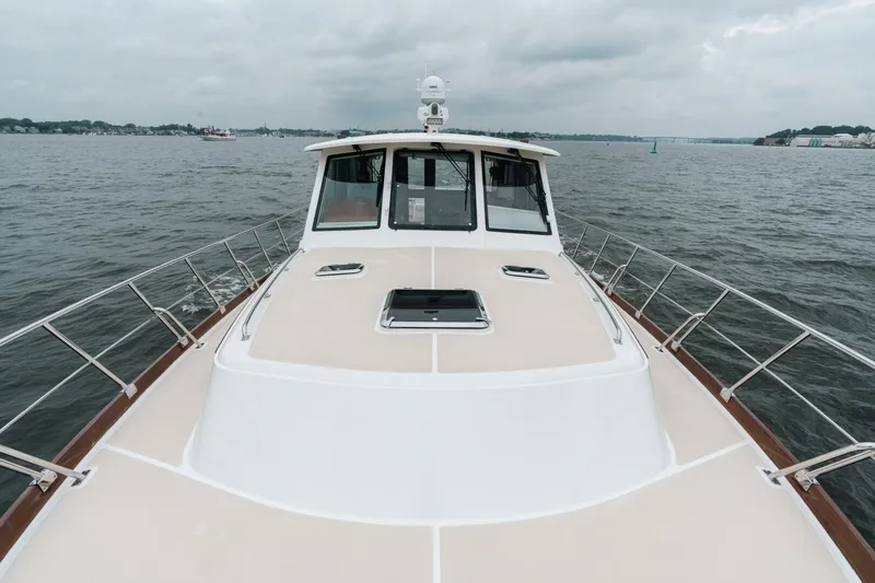 Slide: The Image of Grand Banks Eastbay 46 SX 2011 - 5538621