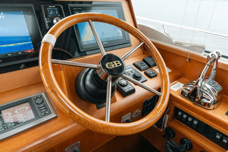 Slide: The Image of Grand Banks Eastbay 46 SX 2011 - 5538615