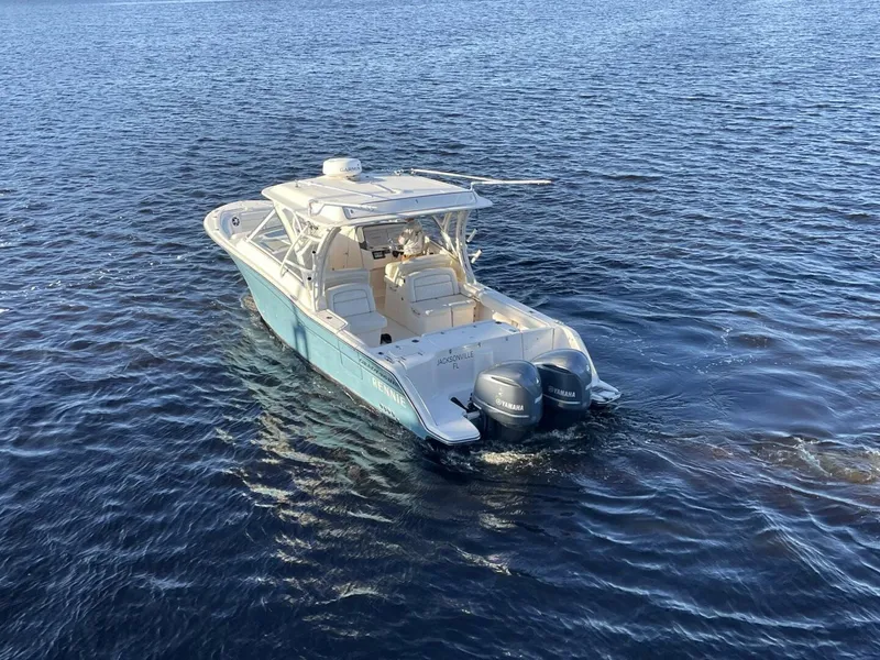 Slide: The Image of Grady-White 325 Freedom 2019 - 5538638