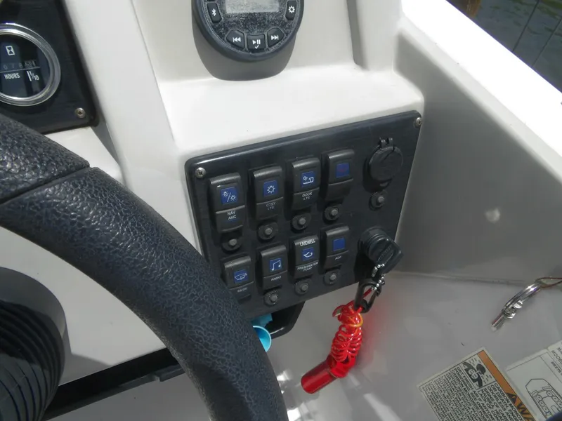 Slide: The Image of Starcraft 211SVX 2022 - 5538887