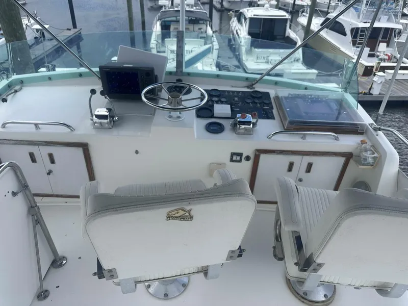 Slide: The Image of Bertram 42 1987 - 5577831