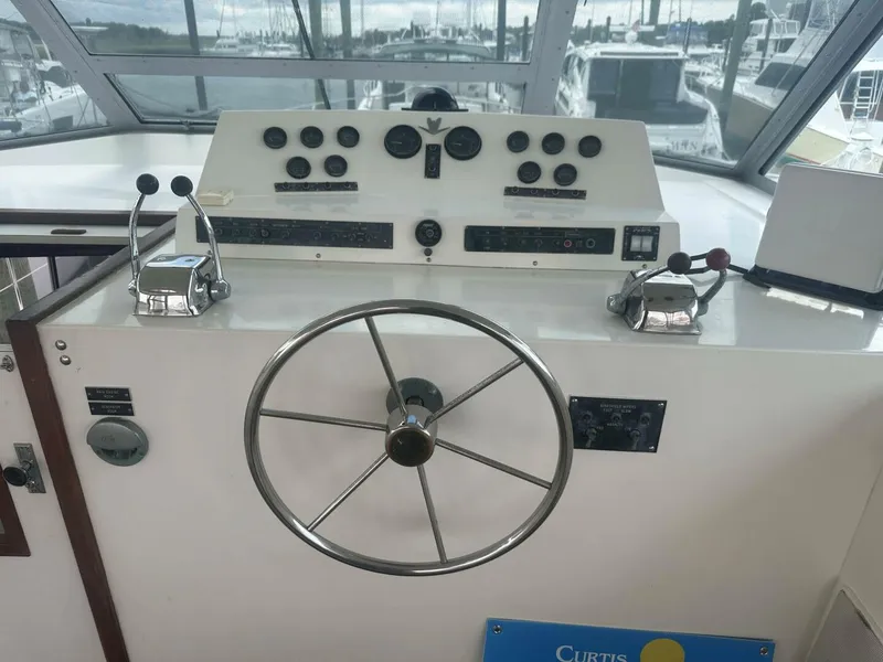 Slide: The Image of Bertram 42 1987 - 5577827