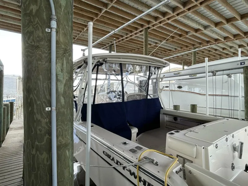 Slide: The Image of Grady-White 335 Freedom 2014 - 5539036