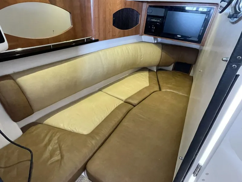 Slide: The Image of Grady-White 335 Freedom 2014 - 5538998