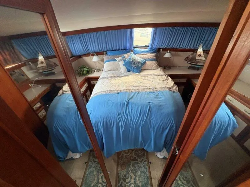 Slide: The Image of Carver 36 1988 - 5546660