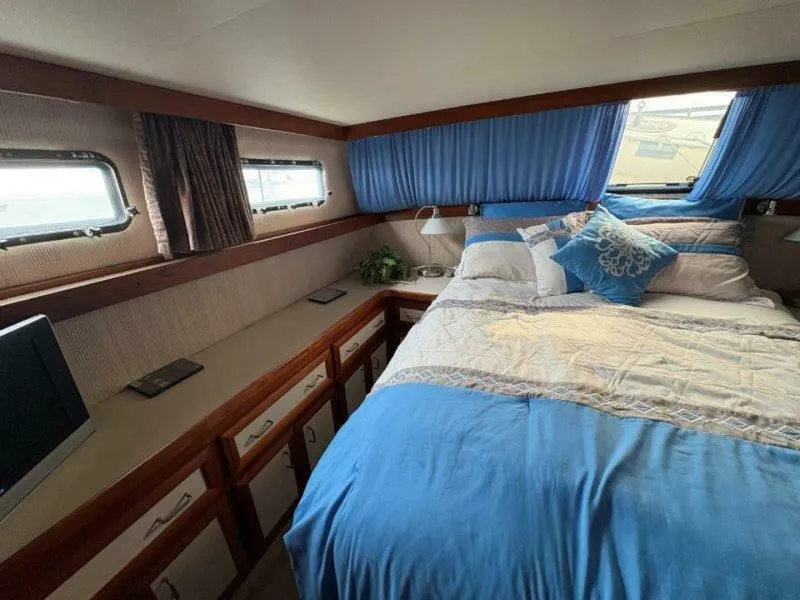 Slide: The Image of Carver 36 1988 - 5546661