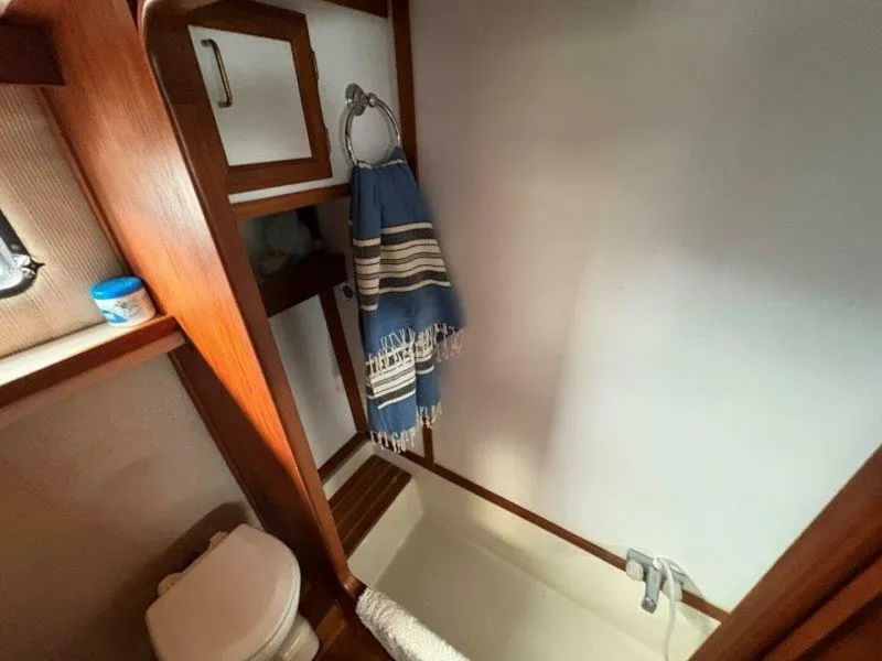 Slide: The Image of Carver 36 1988 - 5546667