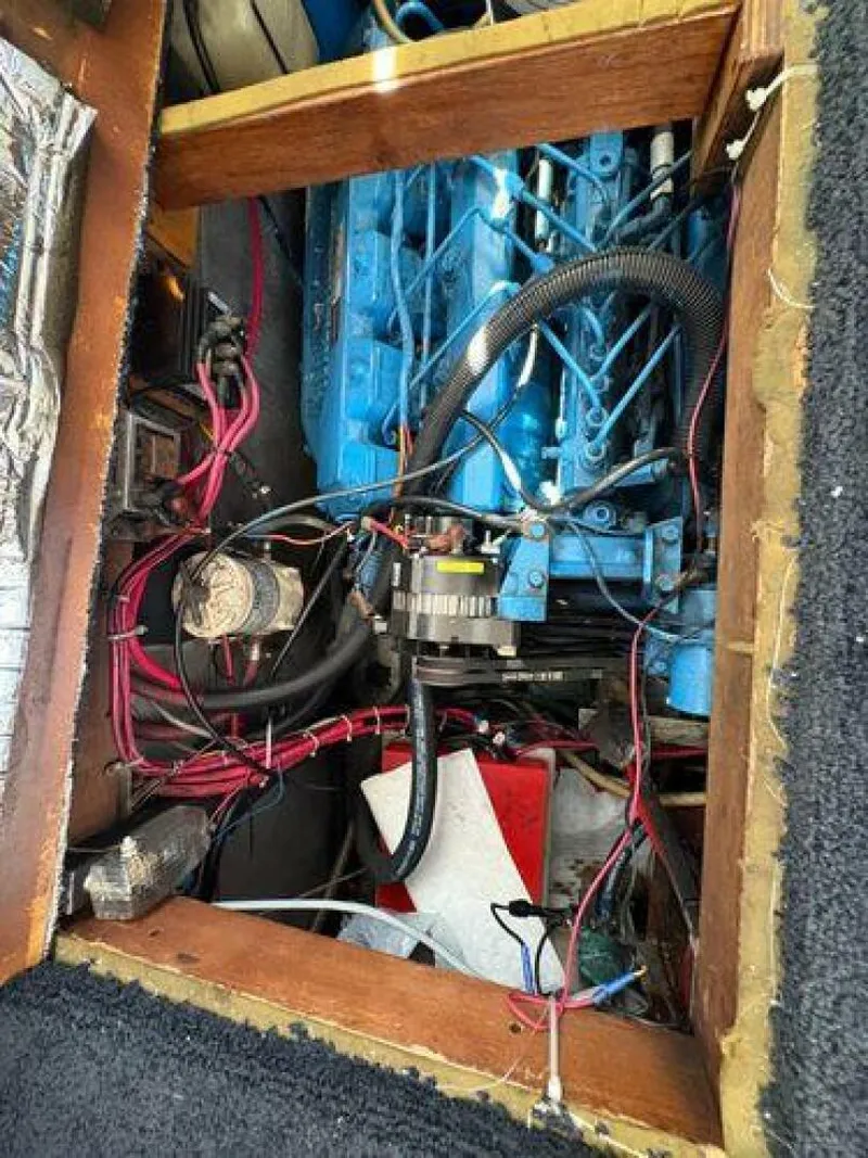 Slide: The Image of Carver 36 1988 - 5539097