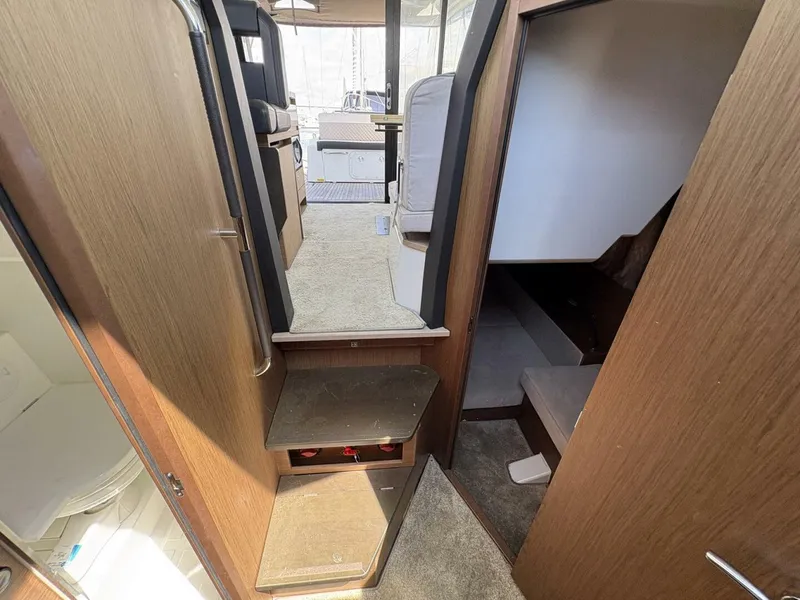 Slide: The Image of Jeanneau NC33 2019 - 5539677