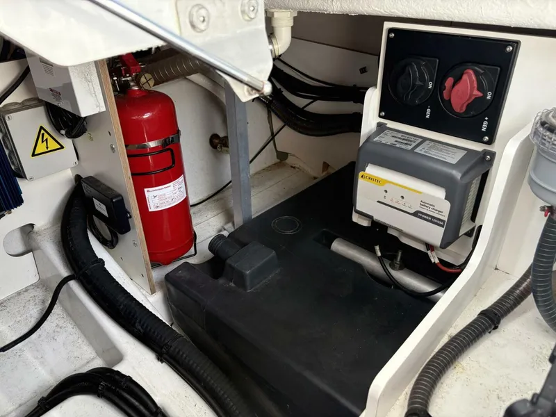 Slide: The Image of Jeanneau NC33 2019 - 5539690