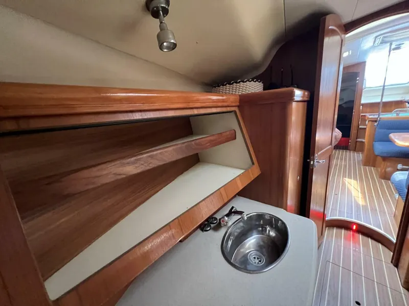 Slide: The Image of Hunter 41 2004 - 5539797