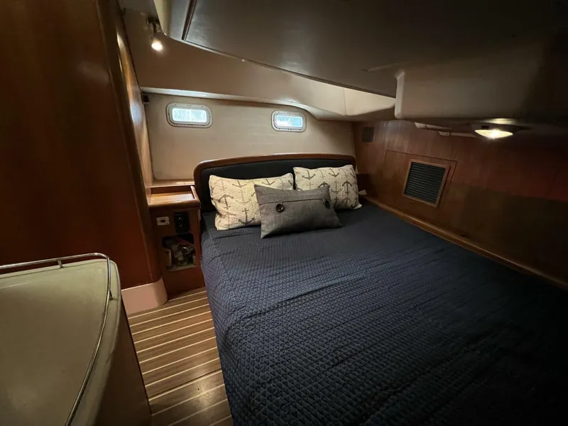 Slide: The Image of Hunter 41 2004 - 5539804