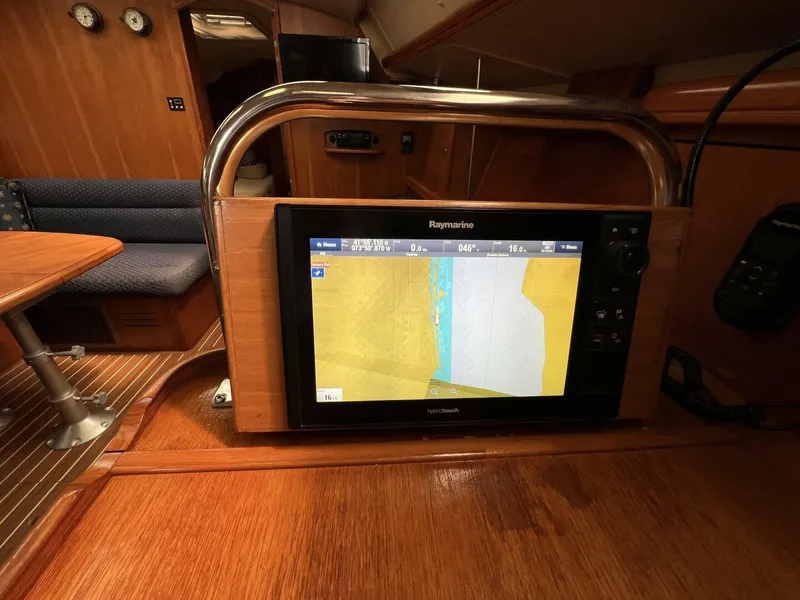 Slide: The Image of Hunter 41 2004 - 5539813