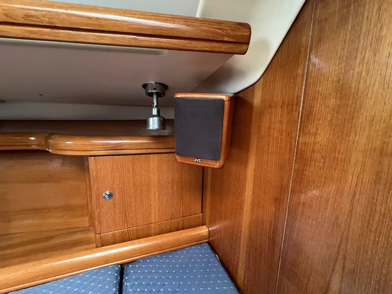 Slide: The Image of Hunter 41 2004 - 5539818