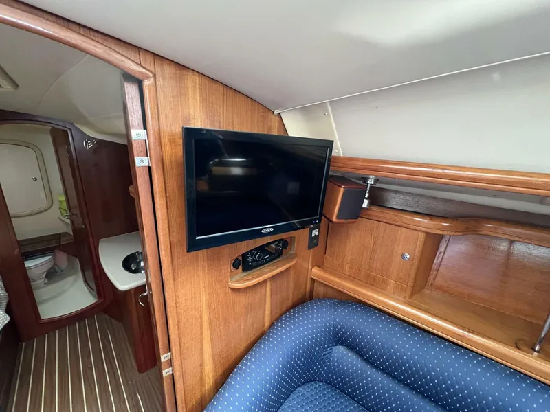 Slide: The Image of Hunter 41 2004 - 5539822