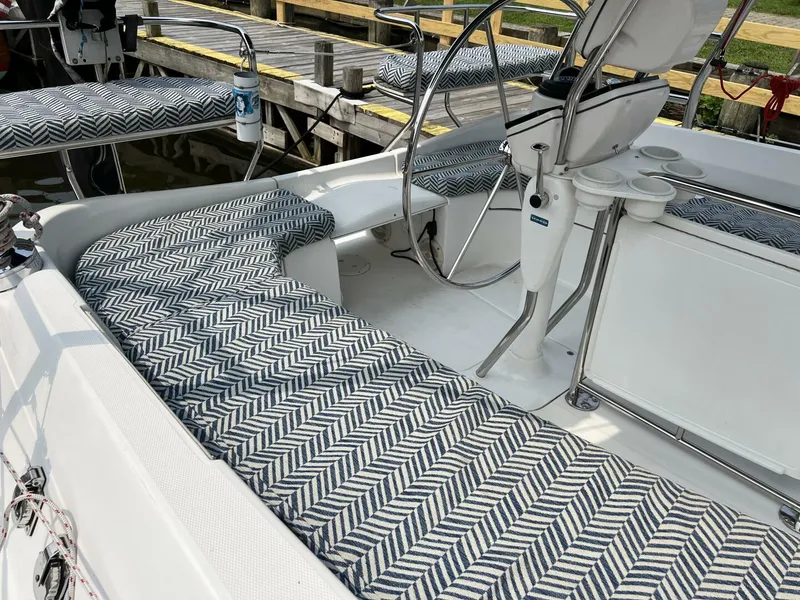 Slide: The Image of Hunter 41 2004 - 5539849