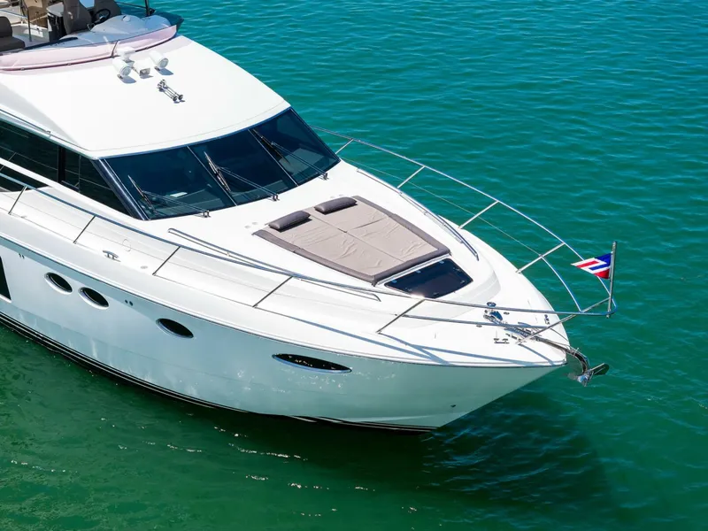 Slide: The Image of 2015 Princess F60 - Profile - 5540758