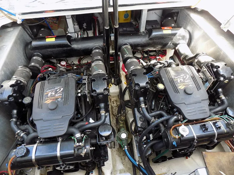 Slide: The Image of Twin Mercruisers - 5550070