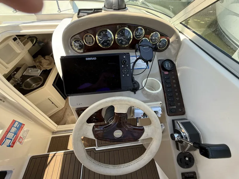 Slide: The Image of Rinker 270 Fiesta Vee 2000 - 5540391