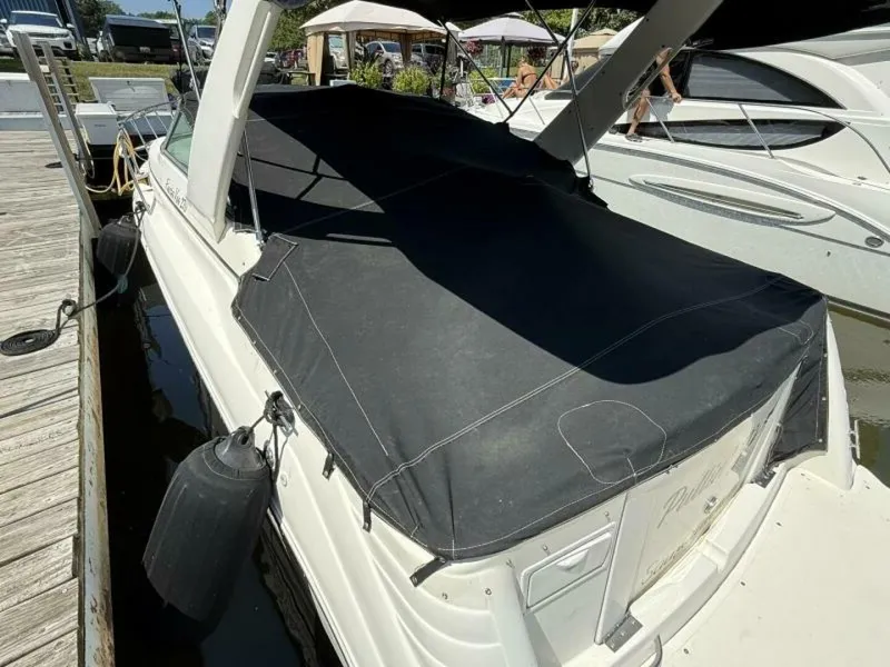 Slide: The Image of Rinker 270 Fiesta Vee 2000 - 5540403