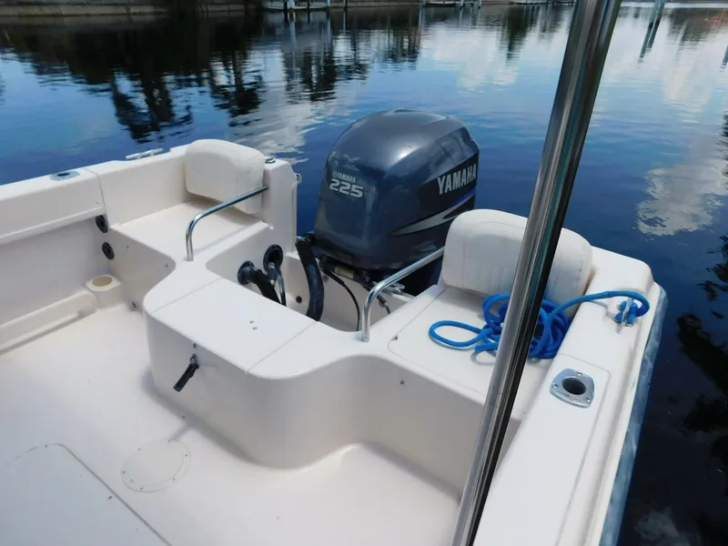 Slide: The Image of Grady-White 24 2017 - 5540483