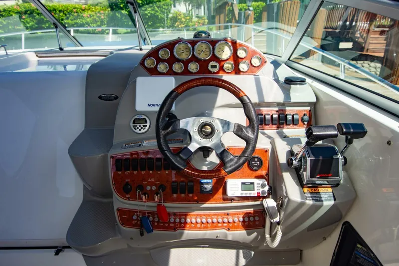 Slide: The Image of Bayliner 340 2008 - 5540457