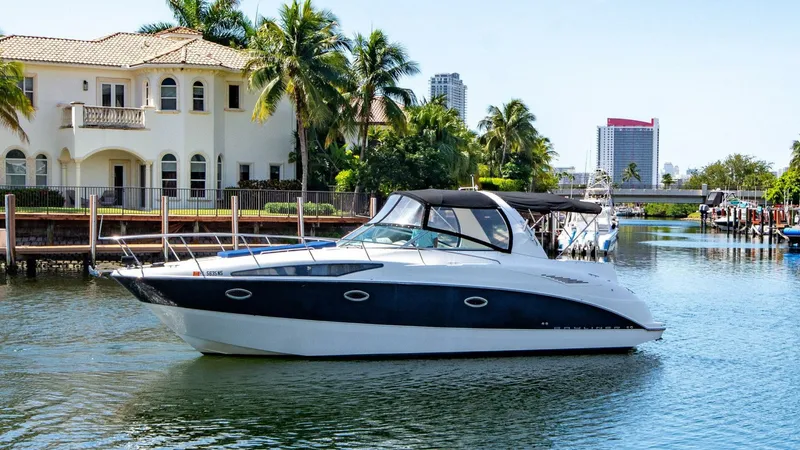 Slide: The Image of Bayliner 340 2008 - 5540464