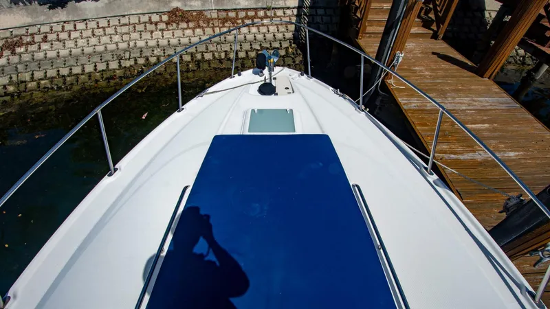 Slide: The Image of Bayliner 340 2008 - 5540470