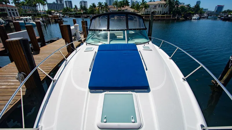 Slide: The Image of Bayliner 340 2008 - 5540471