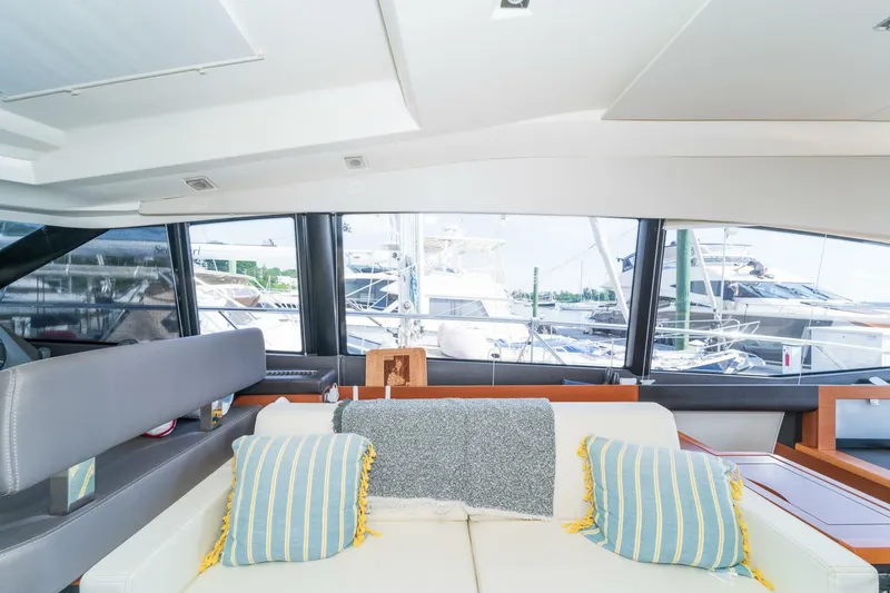 Slide: The Image of Prestige 500S 2013 - 5540821