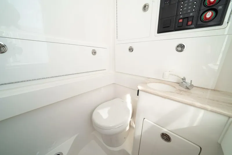 Slide: The Image of 2022 Valhalla V-37 - 5541120