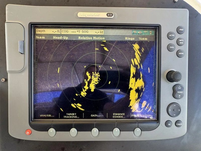 Slide: The Image of Maxum 4100 SCA 1998 - 5541066