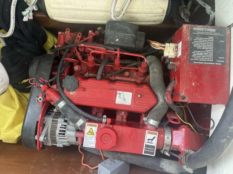 Slide: The Image of Beneteau Oceanis 381 Westerbeke 7.6 KW - 5584992