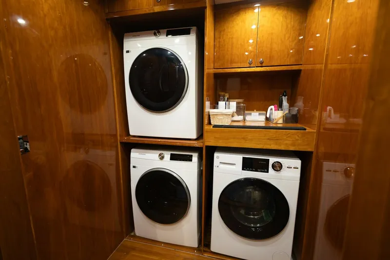 Slide: The Image of Hargrave Raised Pilothouse 2010 - 5762628