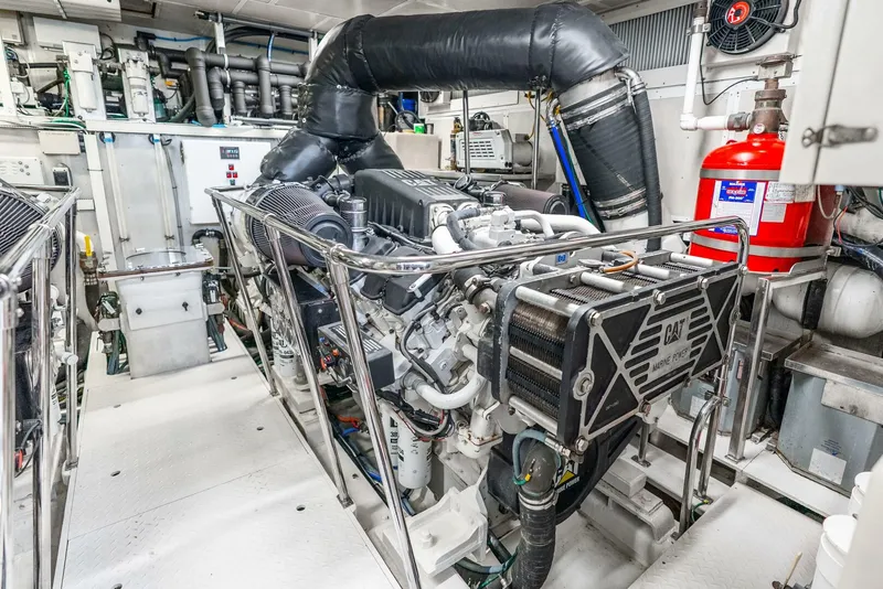 Slide: The Image of Hargrave Raised Pilothouse 2010 - 5544247