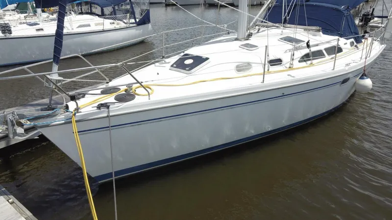 Slide: The Image of Catalina 350 2003 - 5541847