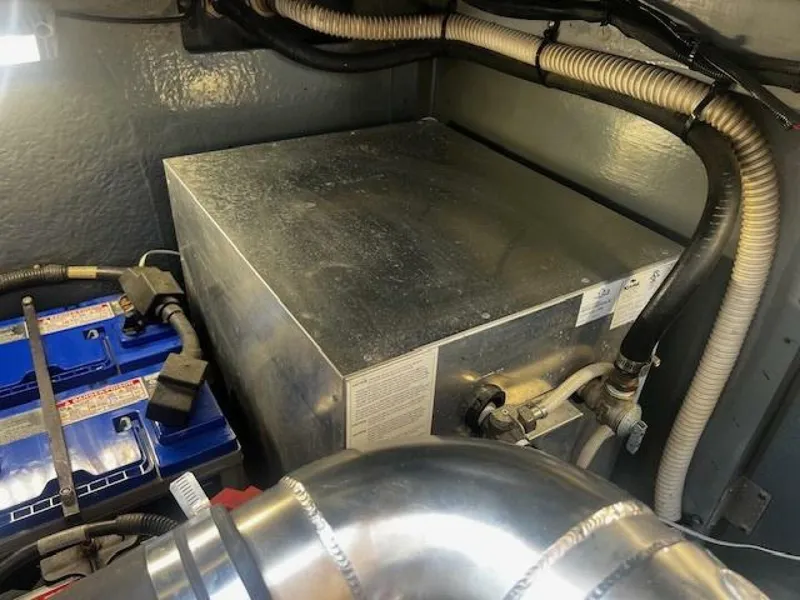 Slide: The Image of 410 water heater - 5542193