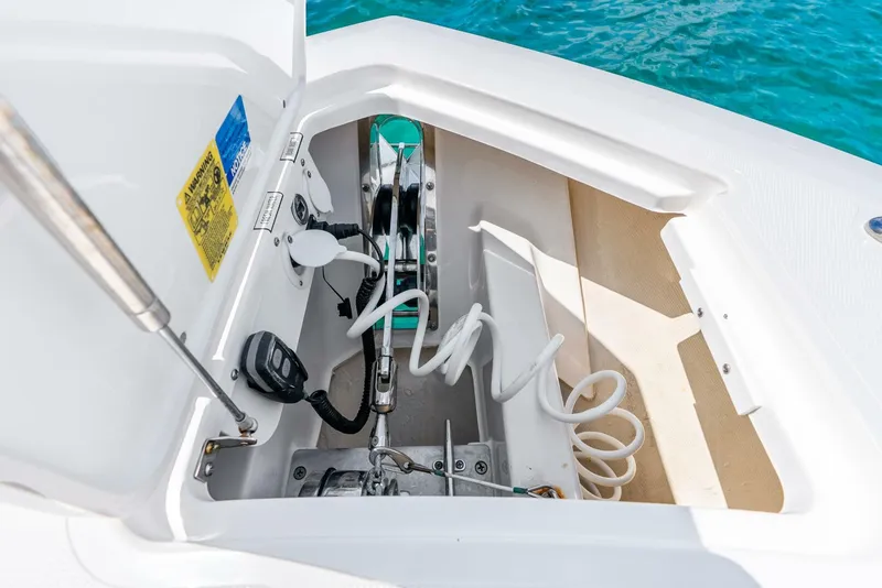 Slide: The Image of Pursuit 35 2024 - 5542496