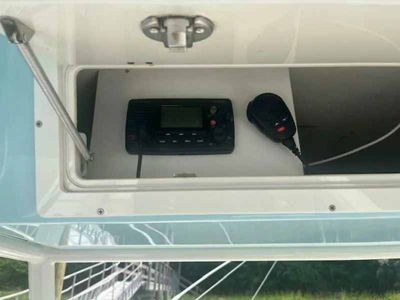 Slide: The Image of Cobia 277CC 2016 - 5549270