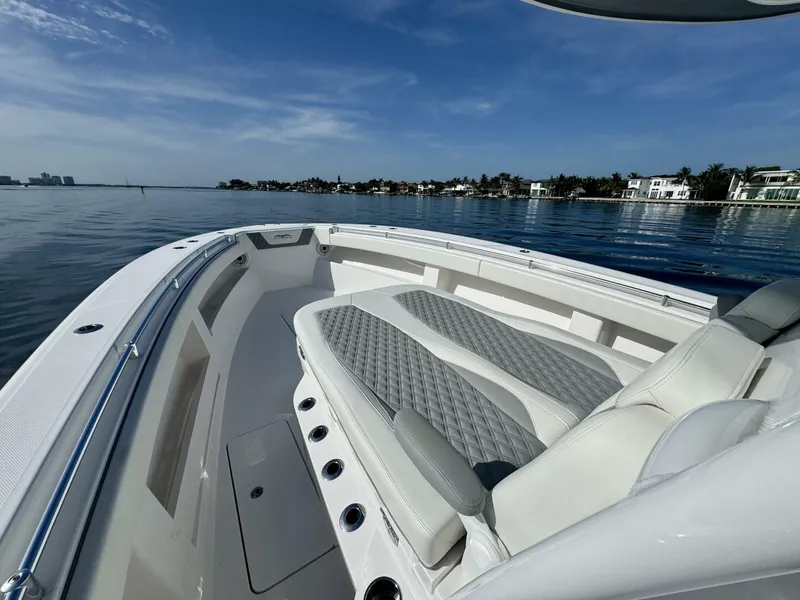 Slide: The Image of Invincible 39 Open Fisherman 2024 - 5601204