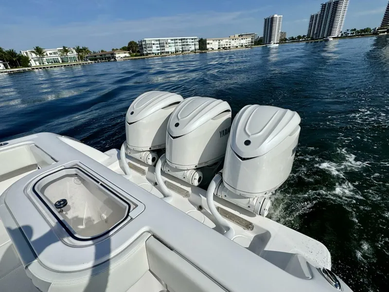 Slide: The Image of Invincible 39 Open Fisherman 2024 - 5601208