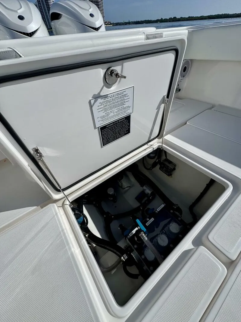 Slide: The Image of Invincible 39 Open Fisherman 2024 - 5601210